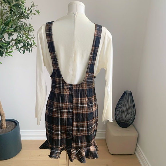 Vintage Brown Plaid Pinafore Dress Ruffle Hem M - Picture 2 of 4